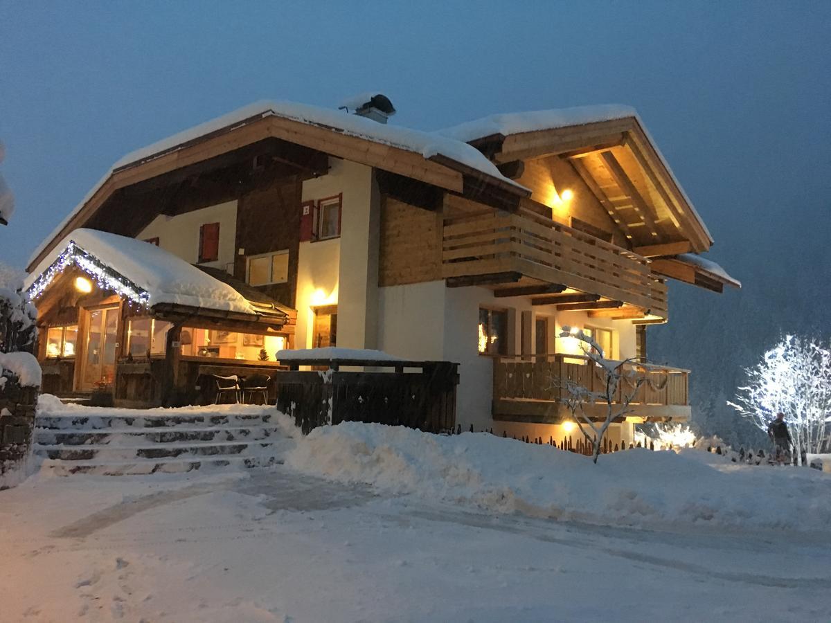 Appartamenti Chalet Orchidea กานาเซย์ ภายนอก รูปภาพ